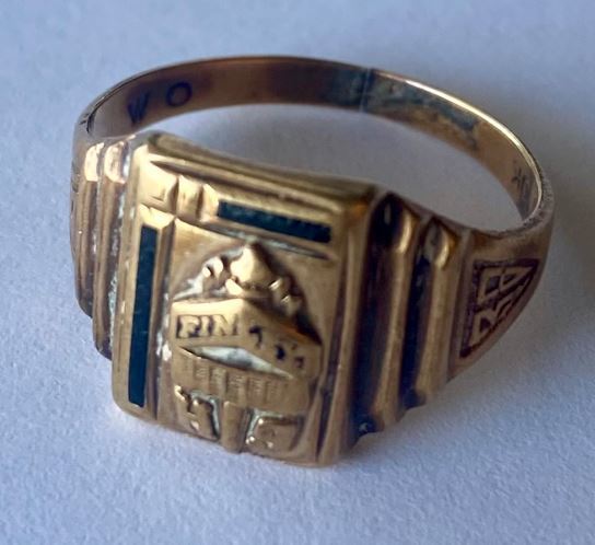 old class ring gold